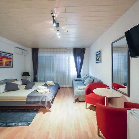 Lanterna Rooms Turanj Εξωτερικό φωτογραφία