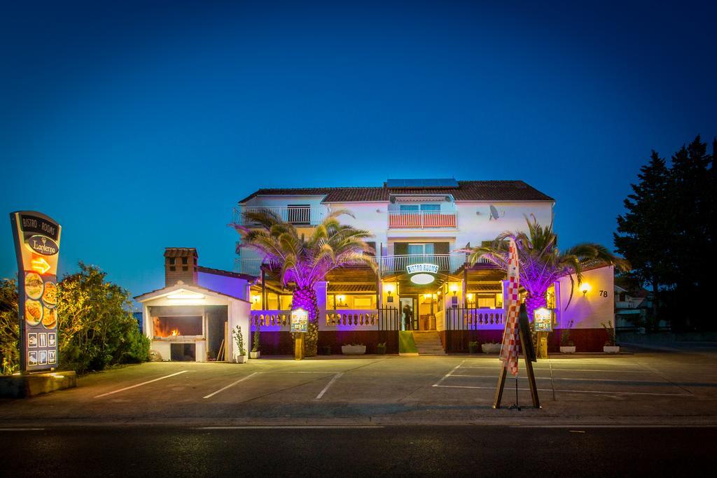 Lanterna Rooms Turanj Εξωτερικό φωτογραφία